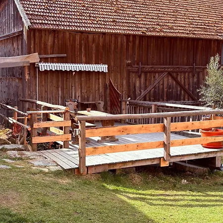 Feriehus Zum Oidn Schmie Haus *